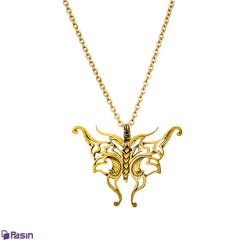 گردنبند برنجی پرنده در نقش بال‌های پروانه 1